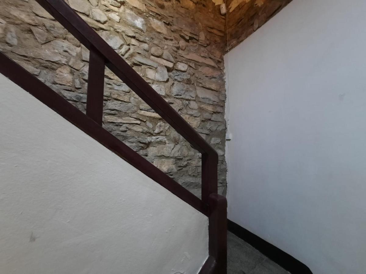Casa Rural Cal Rocco Porta Del Pirineu La La Pobla de Segur Exterior photo