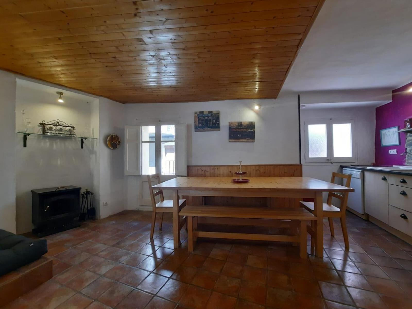 Casa Rural Cal Rocco Porta Del Pirineu La La Pobla de Segur Exterior photo